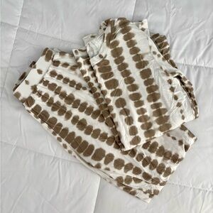 KYTE Women’s Brown and White Tie-Dye Loungewear